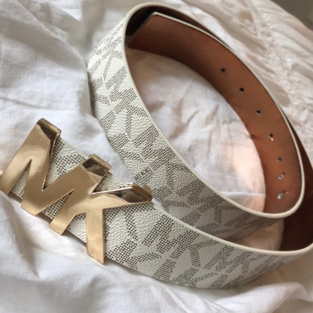 SALE*** MICHAEL KORS BELT